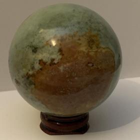 Яшма Мадагаскар Каменный шар. Сфера из самоцветов 50 мм. В подарок кулон с яшмой завода Рекорд